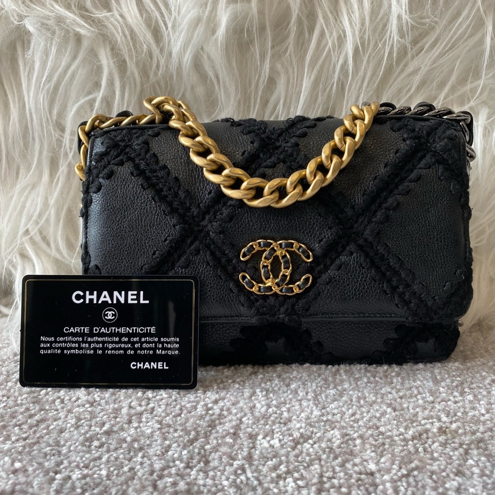 FULL SET - CHANEL 19 WOC Black Calfskin & Crochet Shoulder Bag w/ Ruthenium HW
